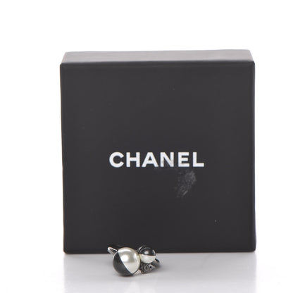 Chanel Pearl CC Ring 6 Silver Grey White 6 of 6