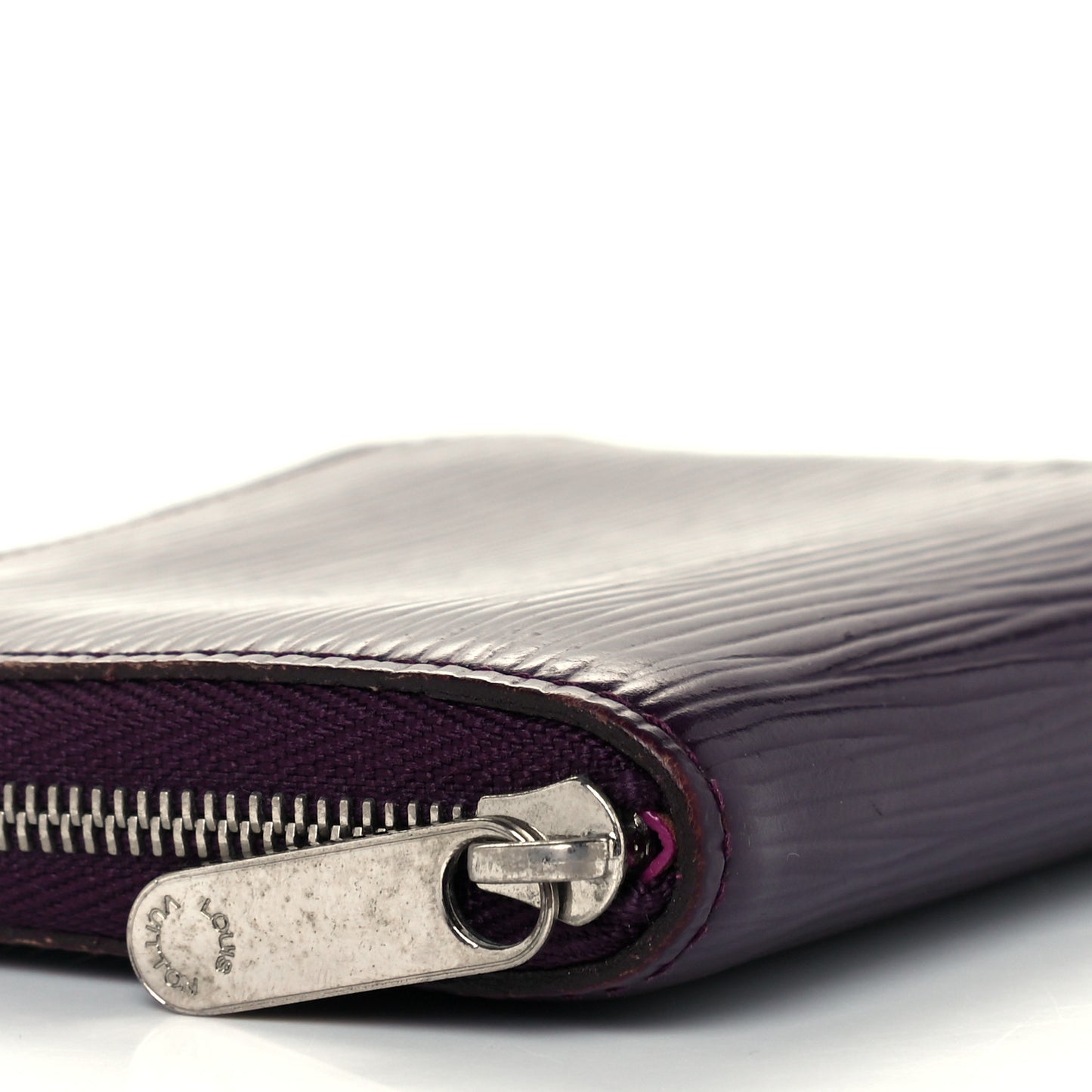 Epi Zippy Coin Purse Cassis