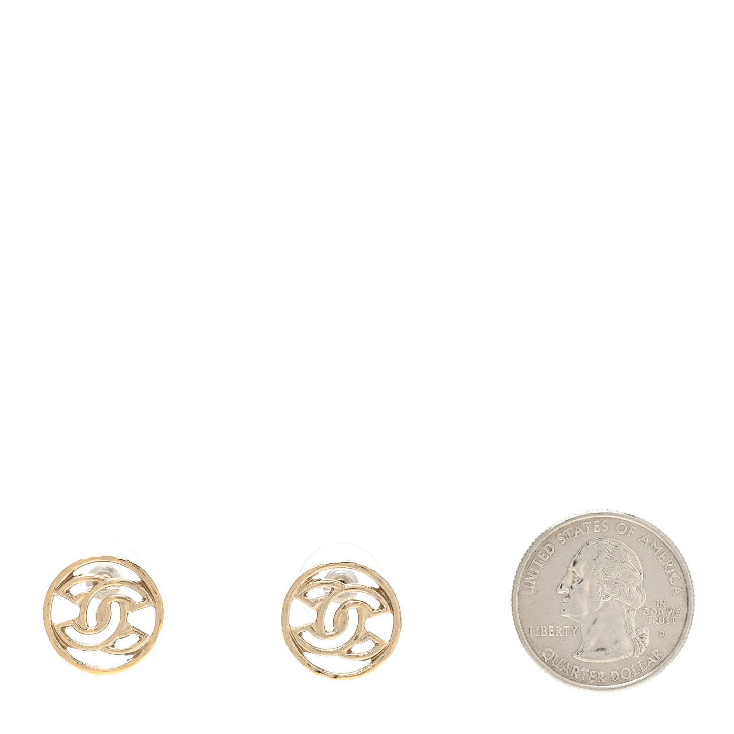 Metal CC Round Earrings Gold