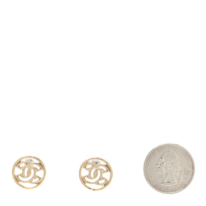 Chanel Metal CC Round Earrings Gold 2 of 5