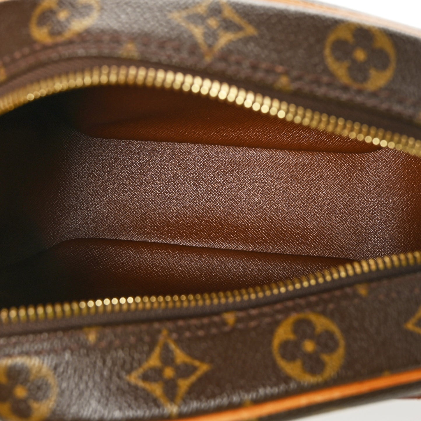 Monogram Blois