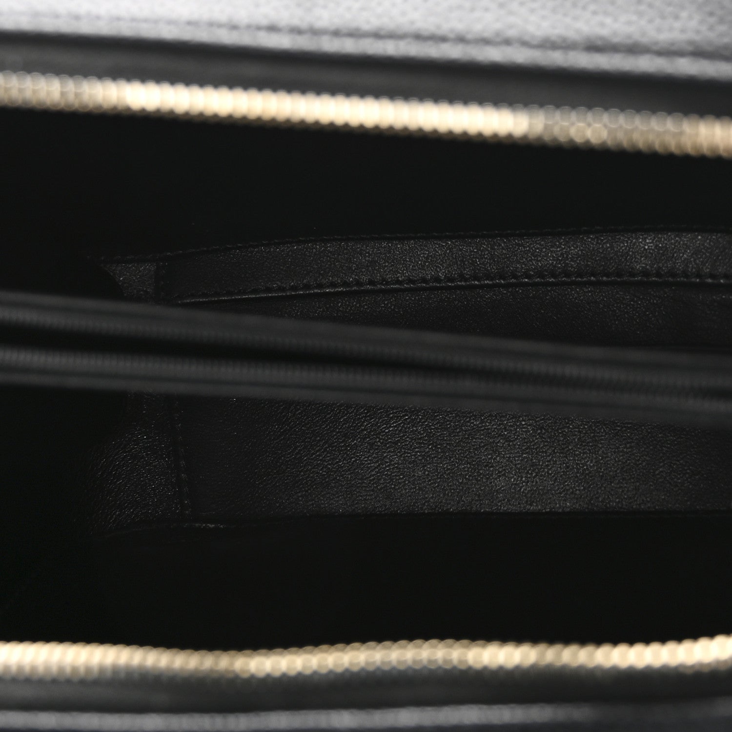 Chanel Caviar Quilted Medium CC Filigree Vanity Case Black 5 of 11