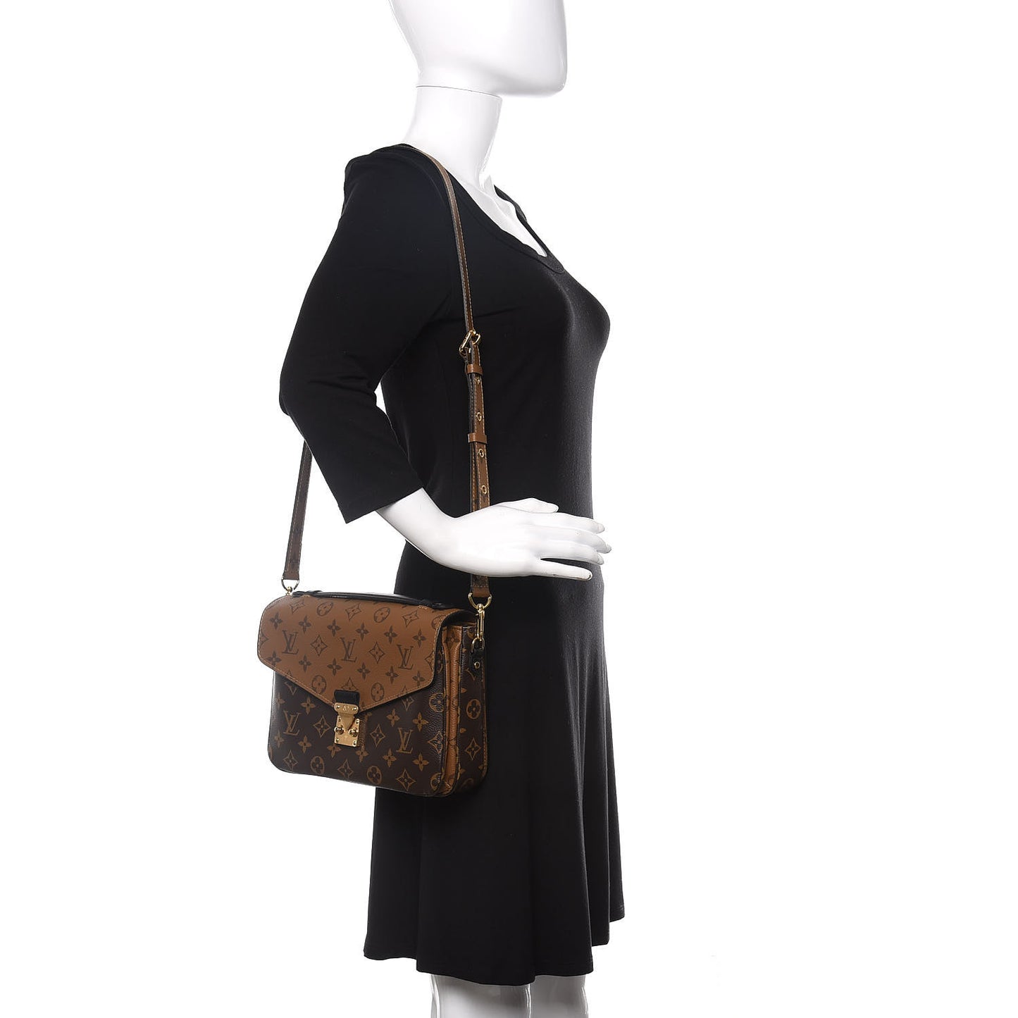 Reverse Monogram Pochette Metis