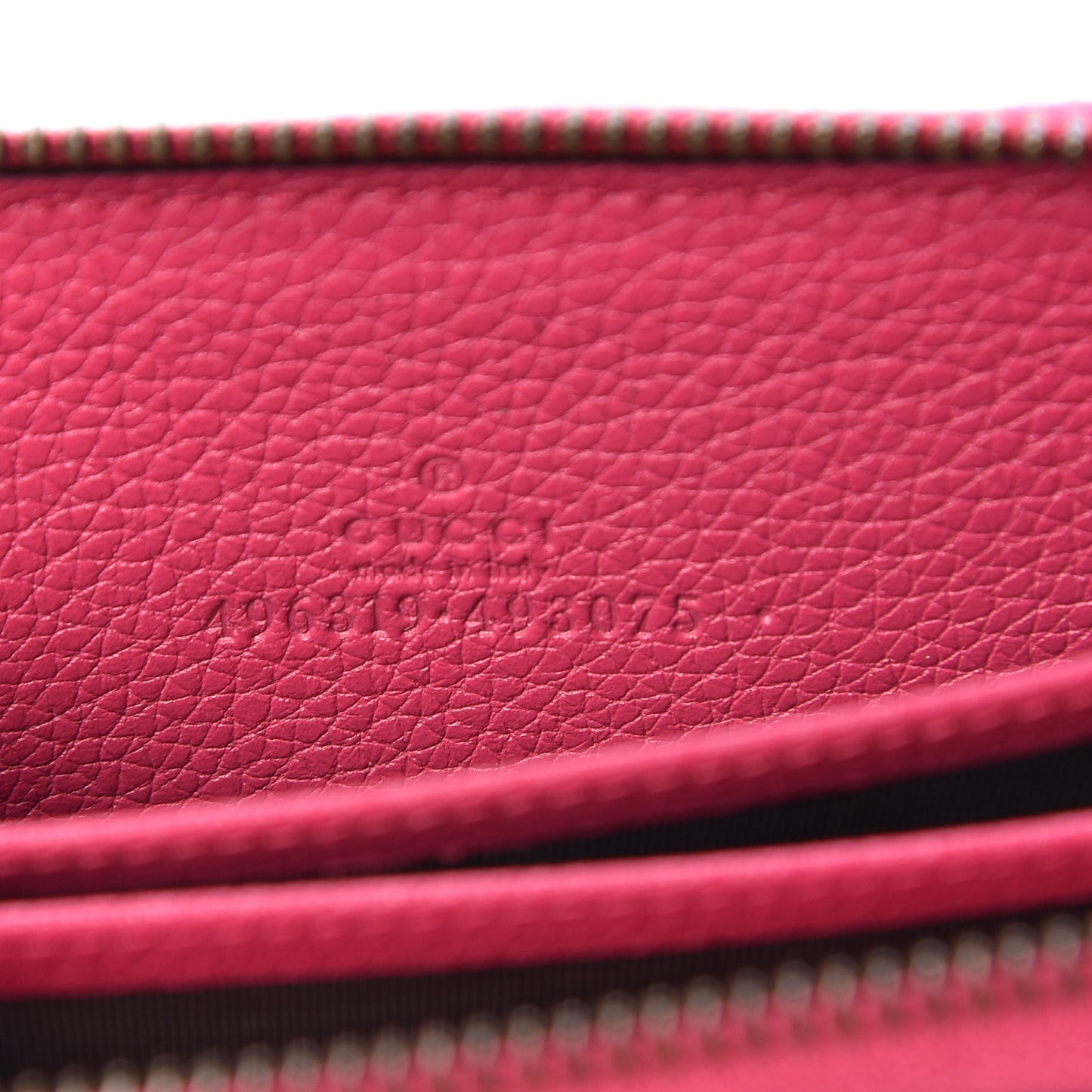 Grained Calfskin Logo Zip Around Card Case Box Pink Green