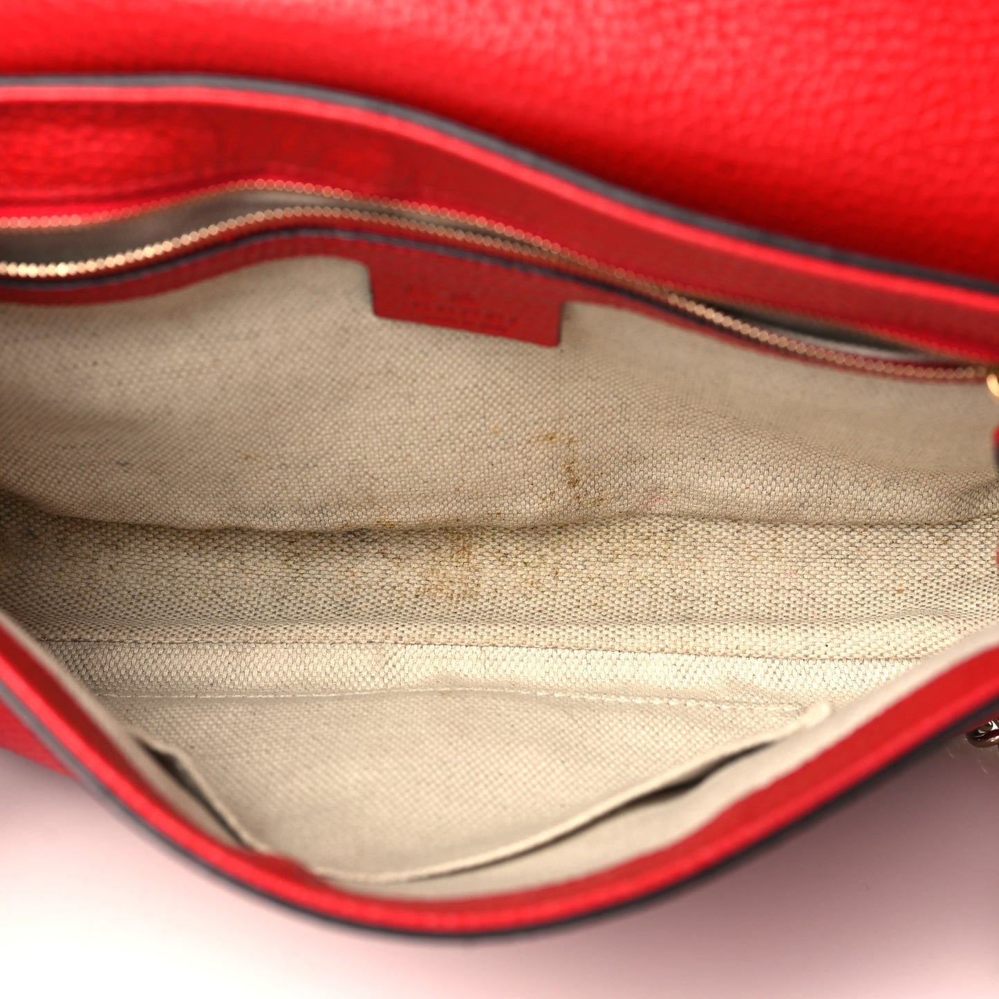 Pebbled Calfskin Medium Soho Flap Crossbody Vibrant Red