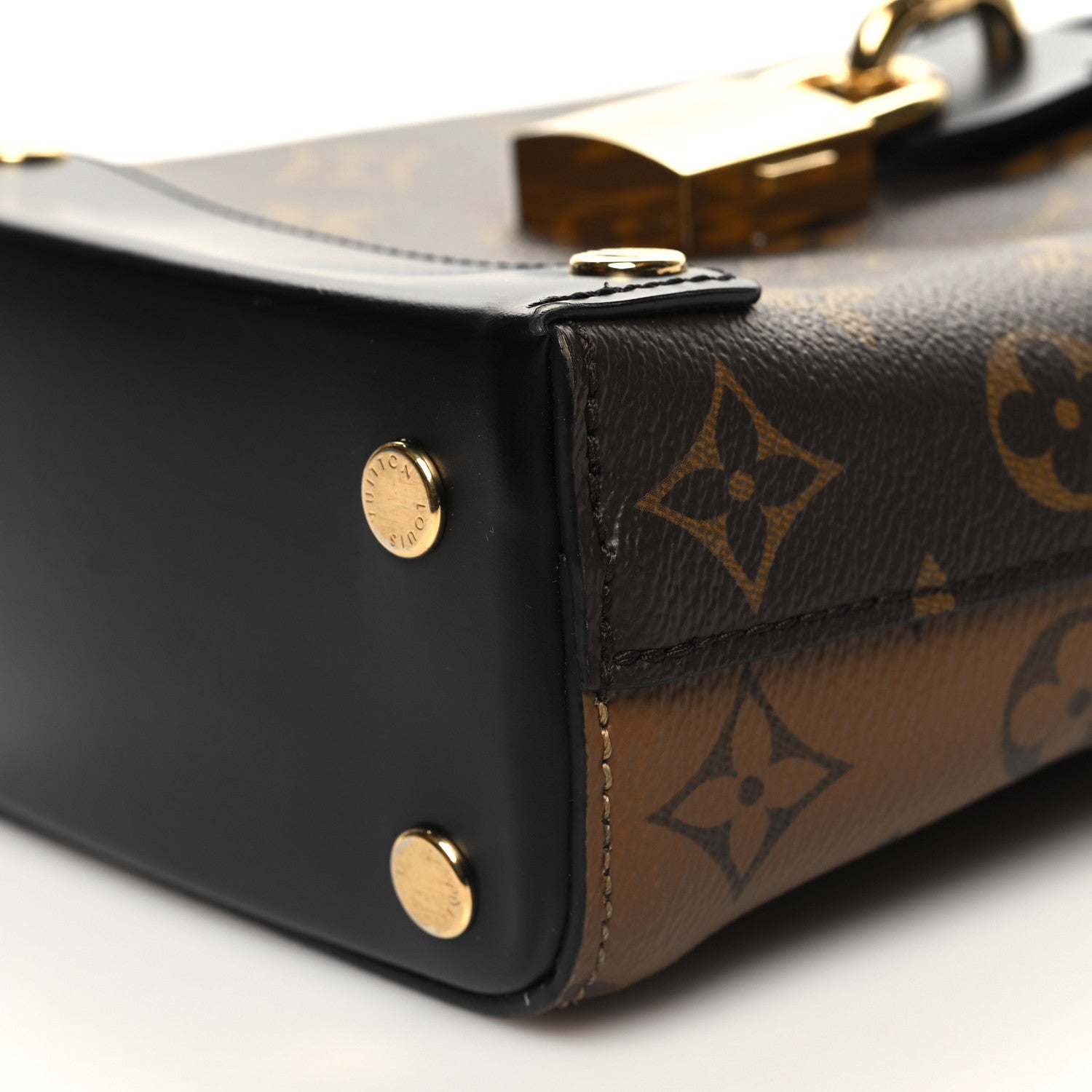 Louis Vuitton Reverse Monogram Bento Box 9 of 10