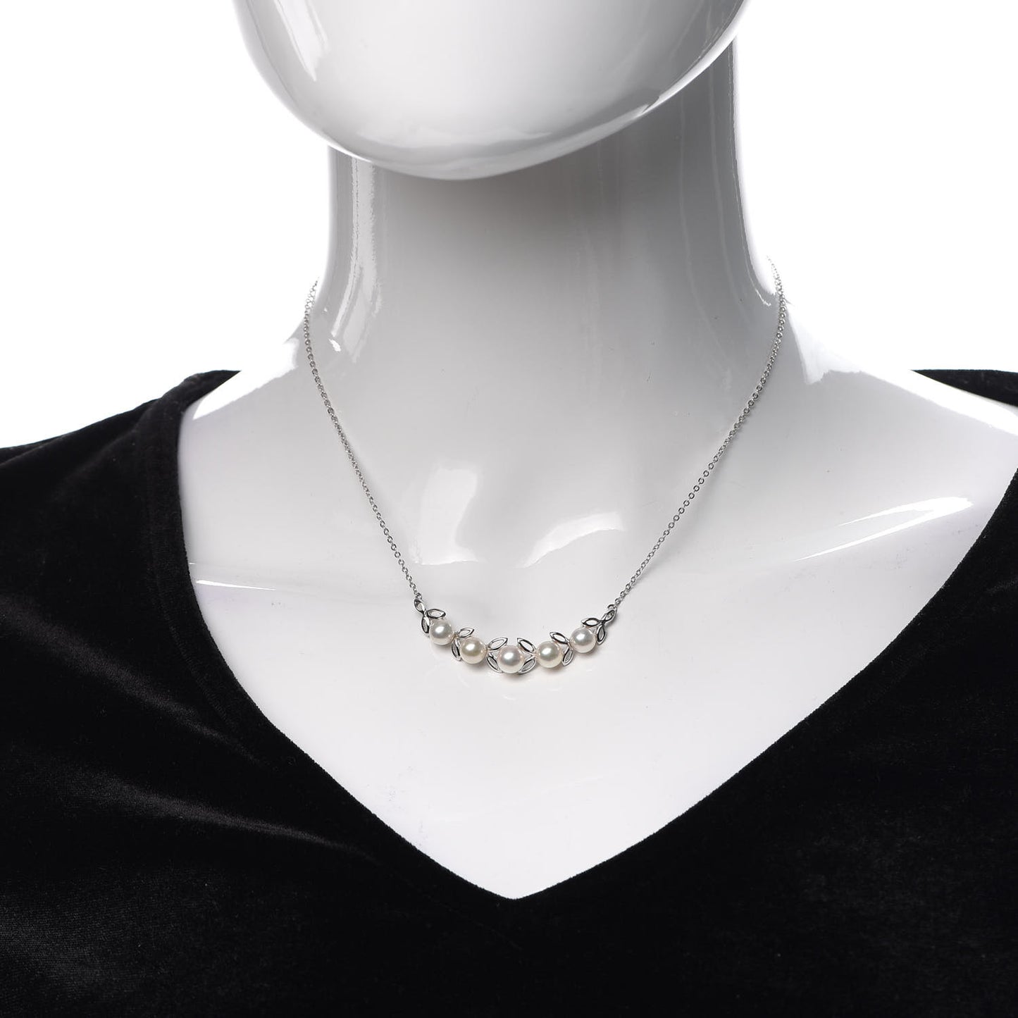 Sterling Silver Akoya Pearl 5.5-6mm Leaf Pendant Necklace