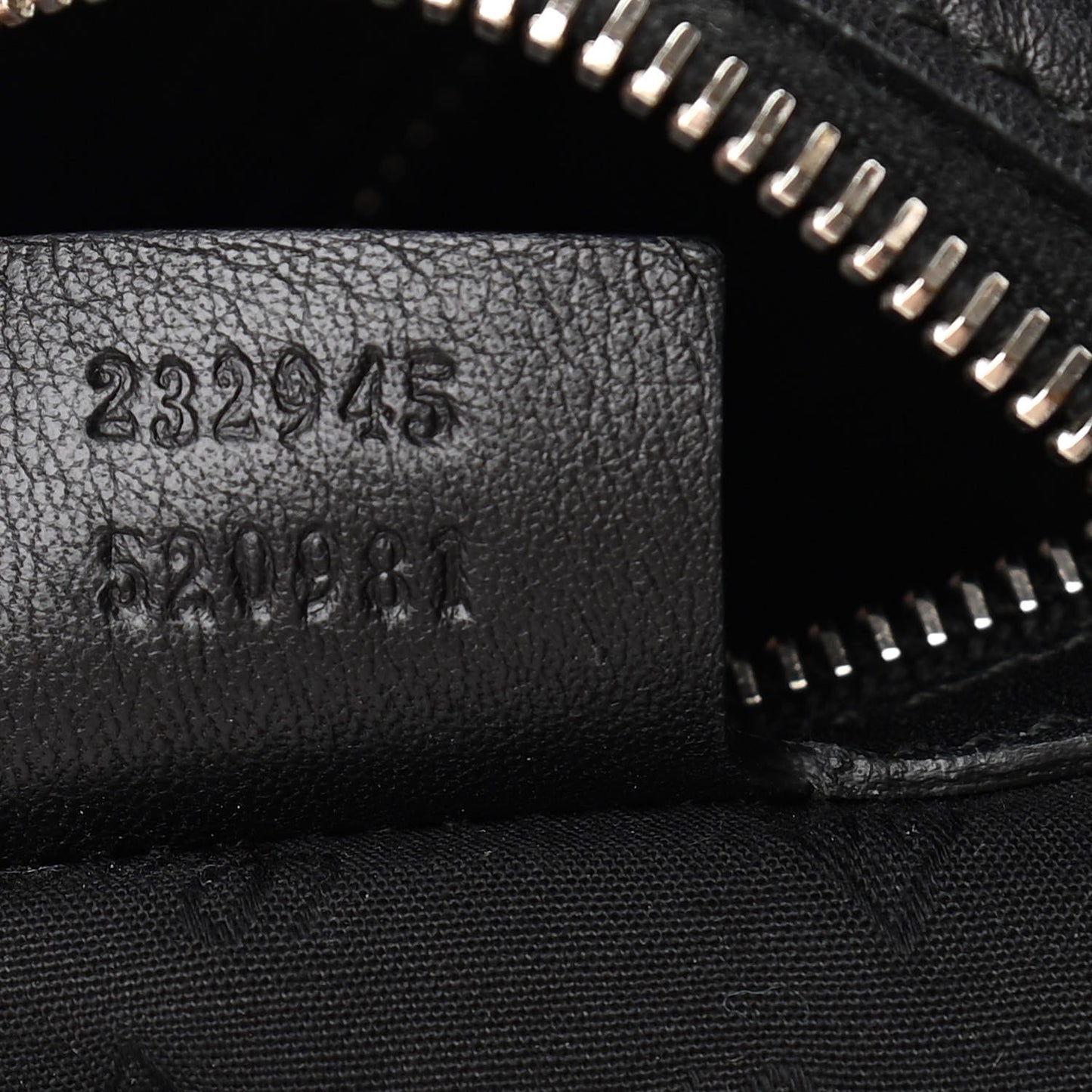 Guccissima Large GG Twins Hobo Black