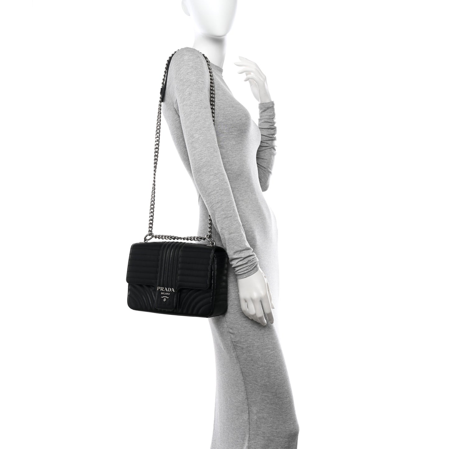 Soft Calfskin Impunture Diagramme Large Chain Flap Shoulder Bag Black