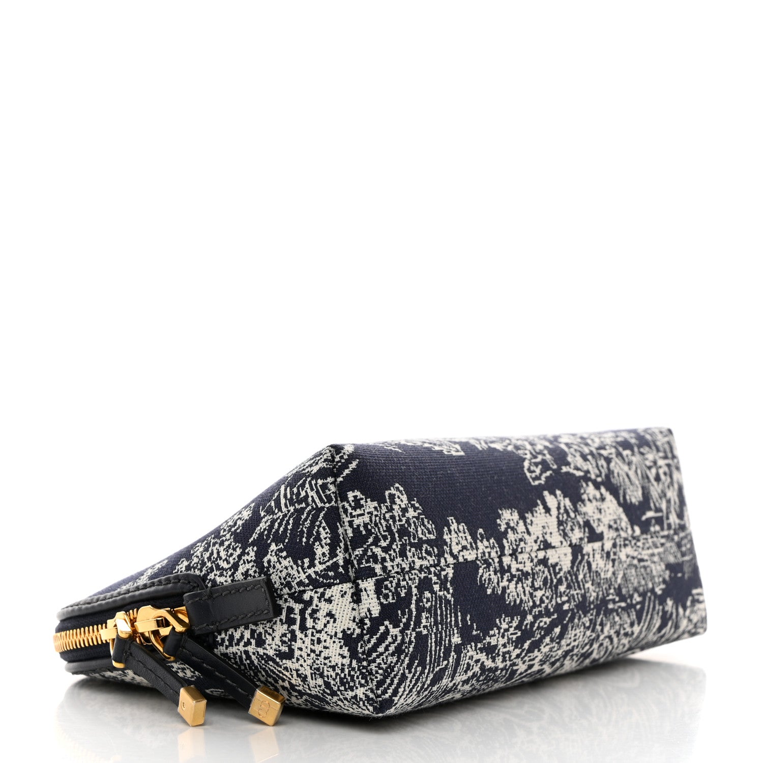 Christian Dior Embroidered Toile De Jouy 30 Montaigne Cosmetic Pouch Blue 4 of 7