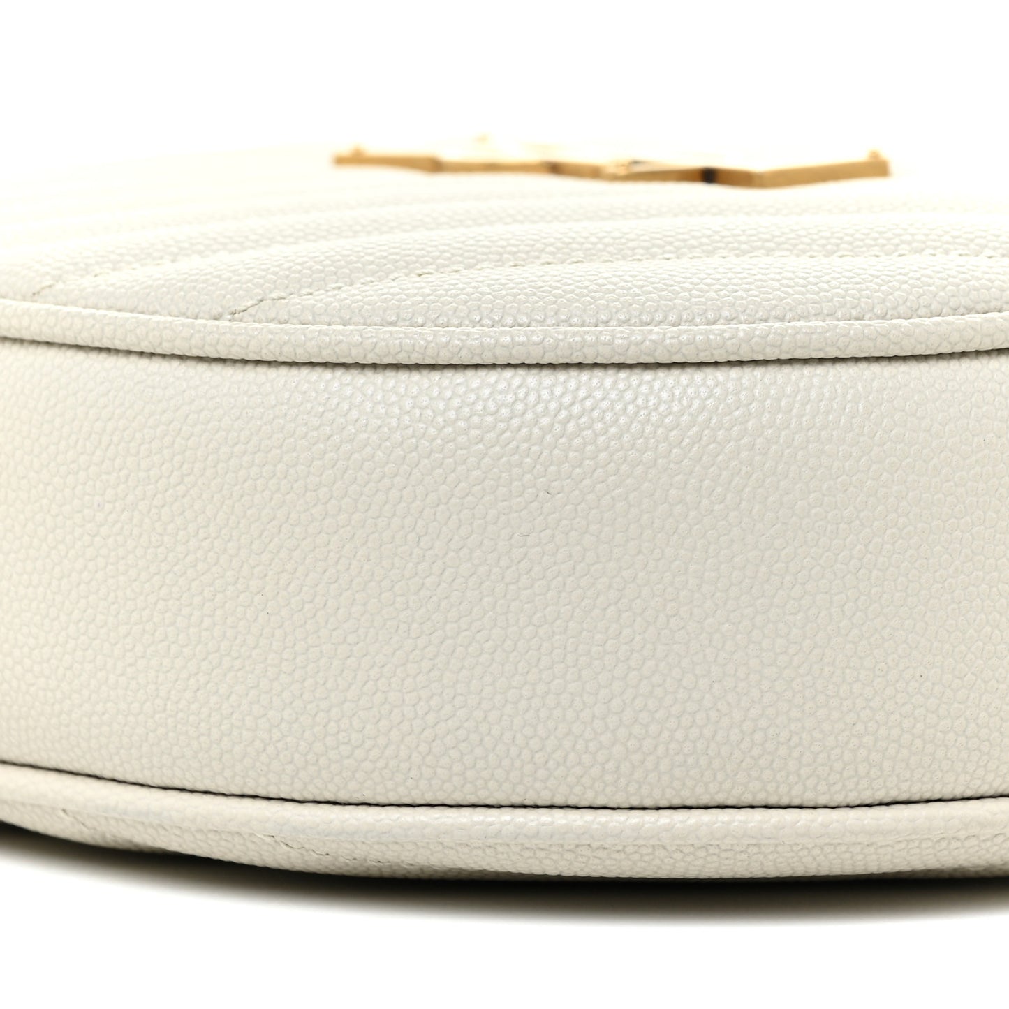 Grain De Poudre Matelasse Chevron Quilted Round Vinyle Camera Bag Crema Soft