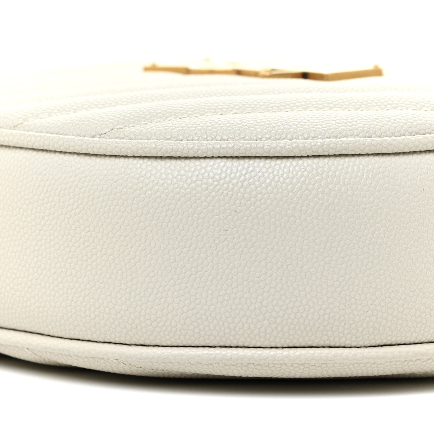 Saint Laurent Grain De Poudre Matelasse Chevron Quilted Round Vinyle Camera Bag Crema Soft 8 of 10