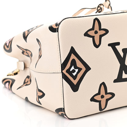 Louis Vuitton Monogram Giant Wild At Heart Neonoe MM Creme 9 of 10