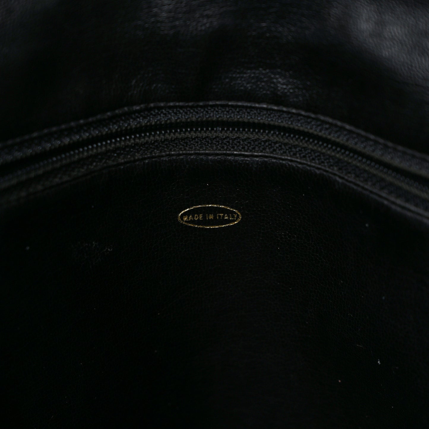 Lambskin Chevron Boston Black