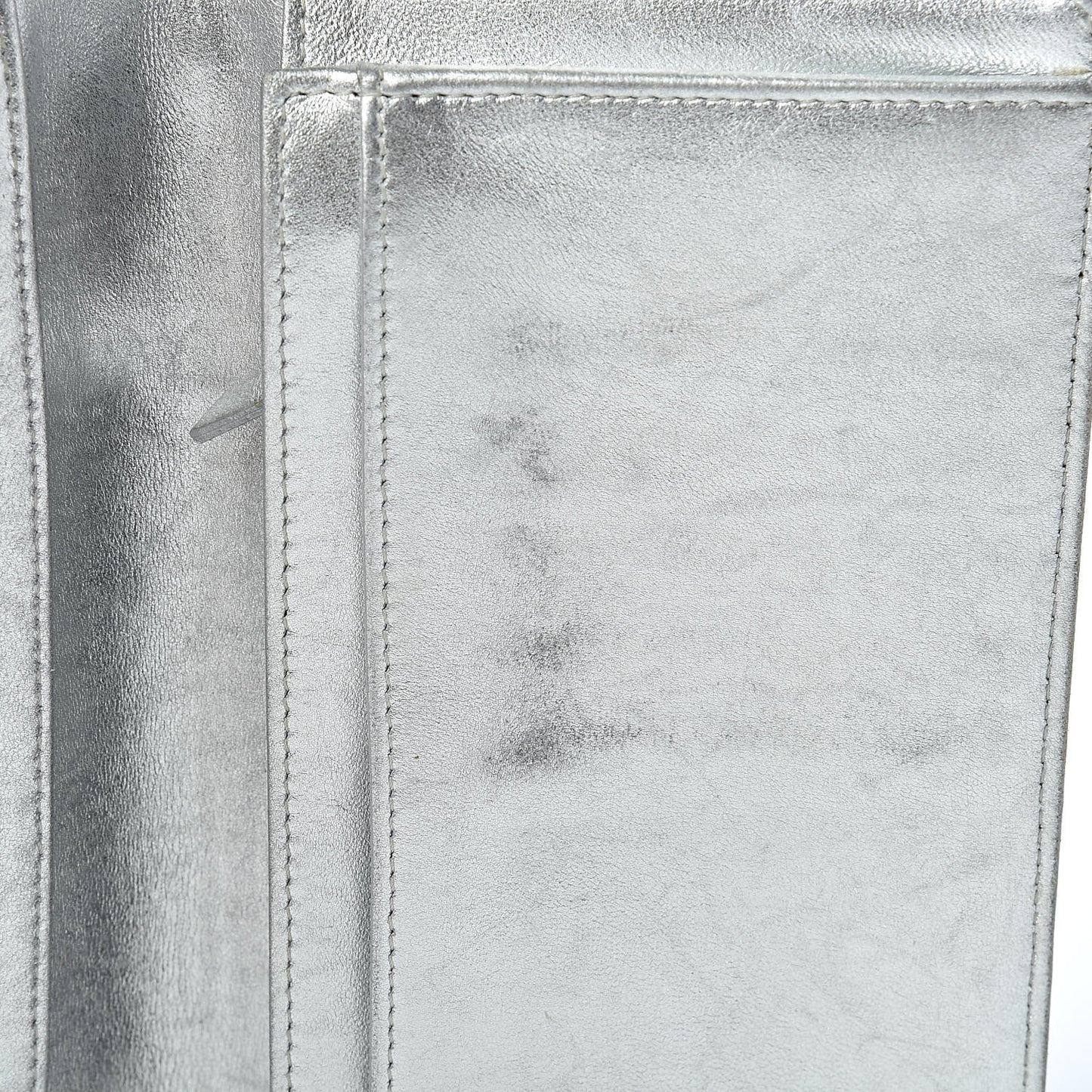 Metallic Patent Calfskin Quilted Lucky Symbols Yen Wallet Silver