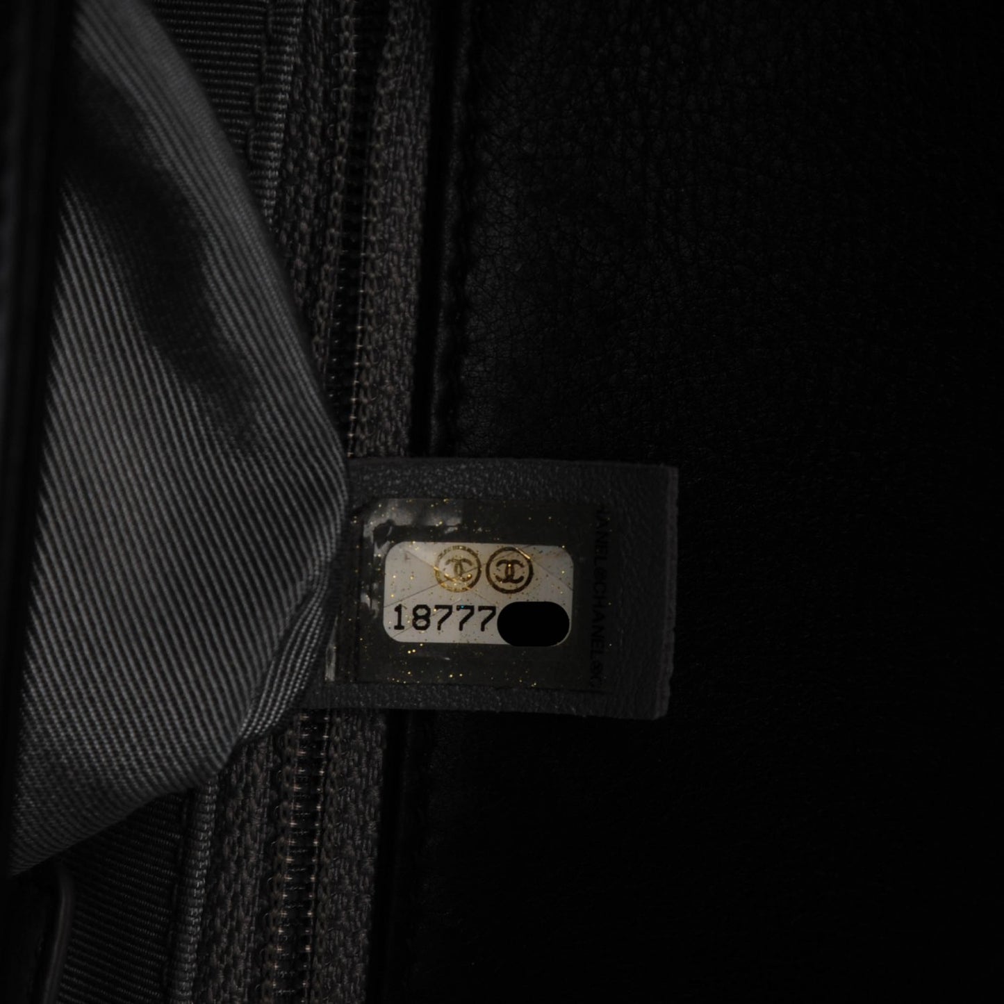 Calfskin Quilted Double Stitch New Medium Boy Flap Black