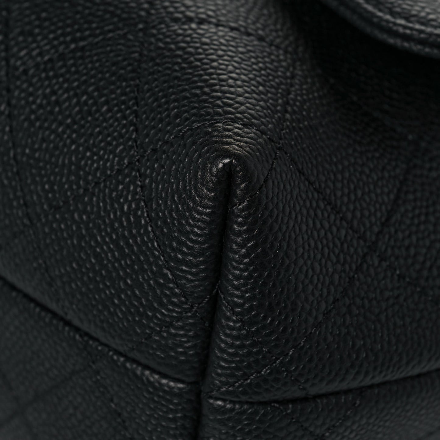 Caviar Quilted City Walk Flap Black