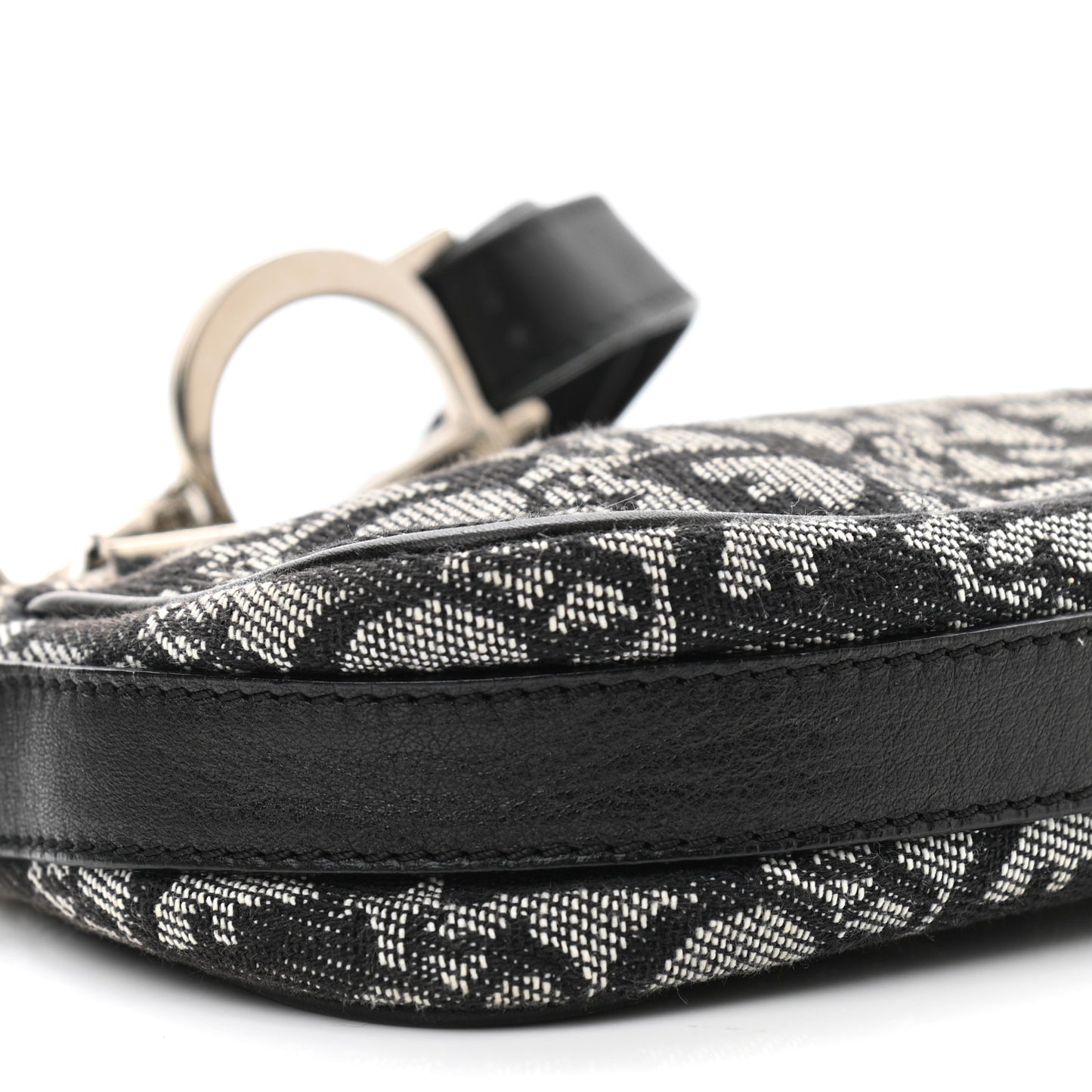 Monogram Shoulder Bag Pochette Black