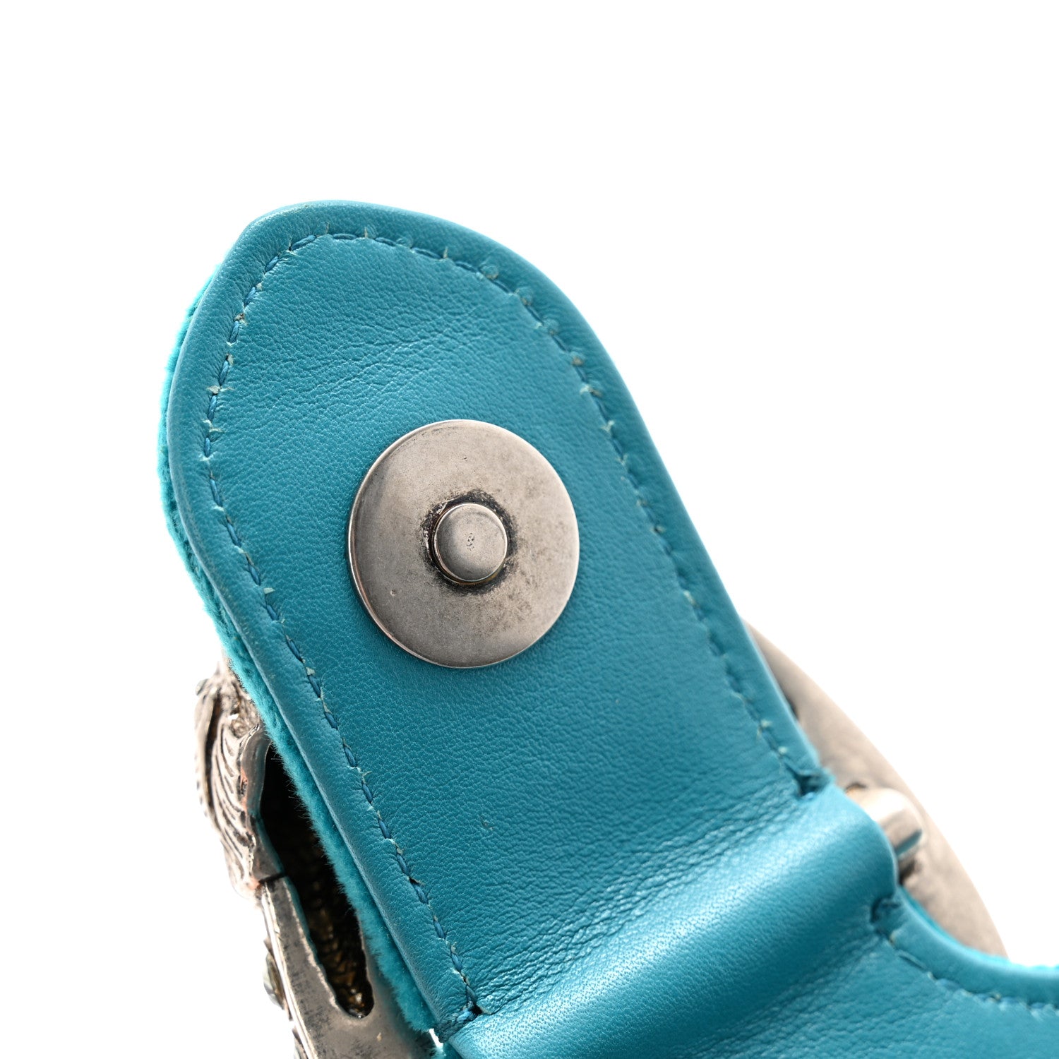 Gucci Velvet Dionysus Clutch Pavone 9 of 10