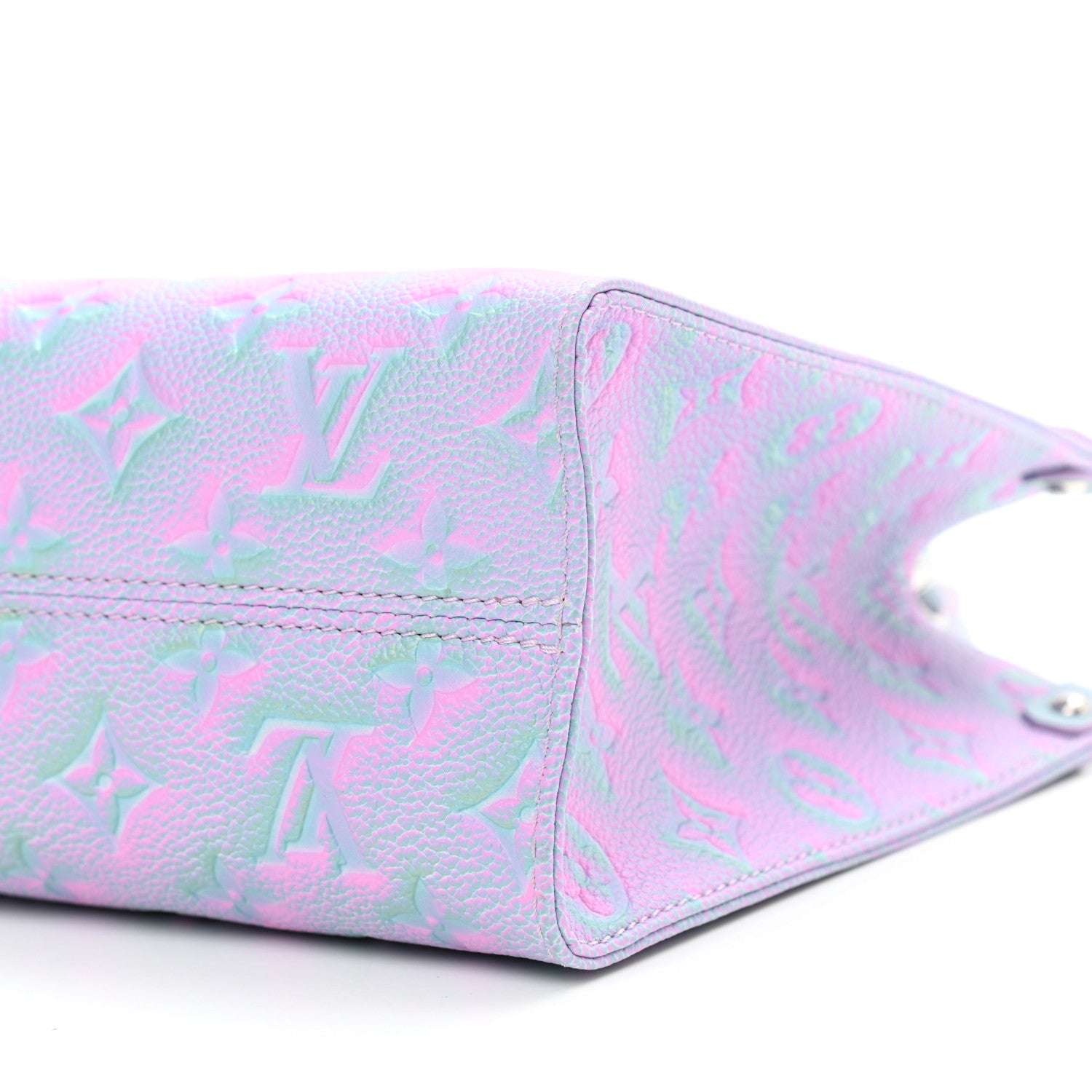 Louis Vuitton Empreinte Monogram Summer Stardust Onthego PM Lilas 9 of 9