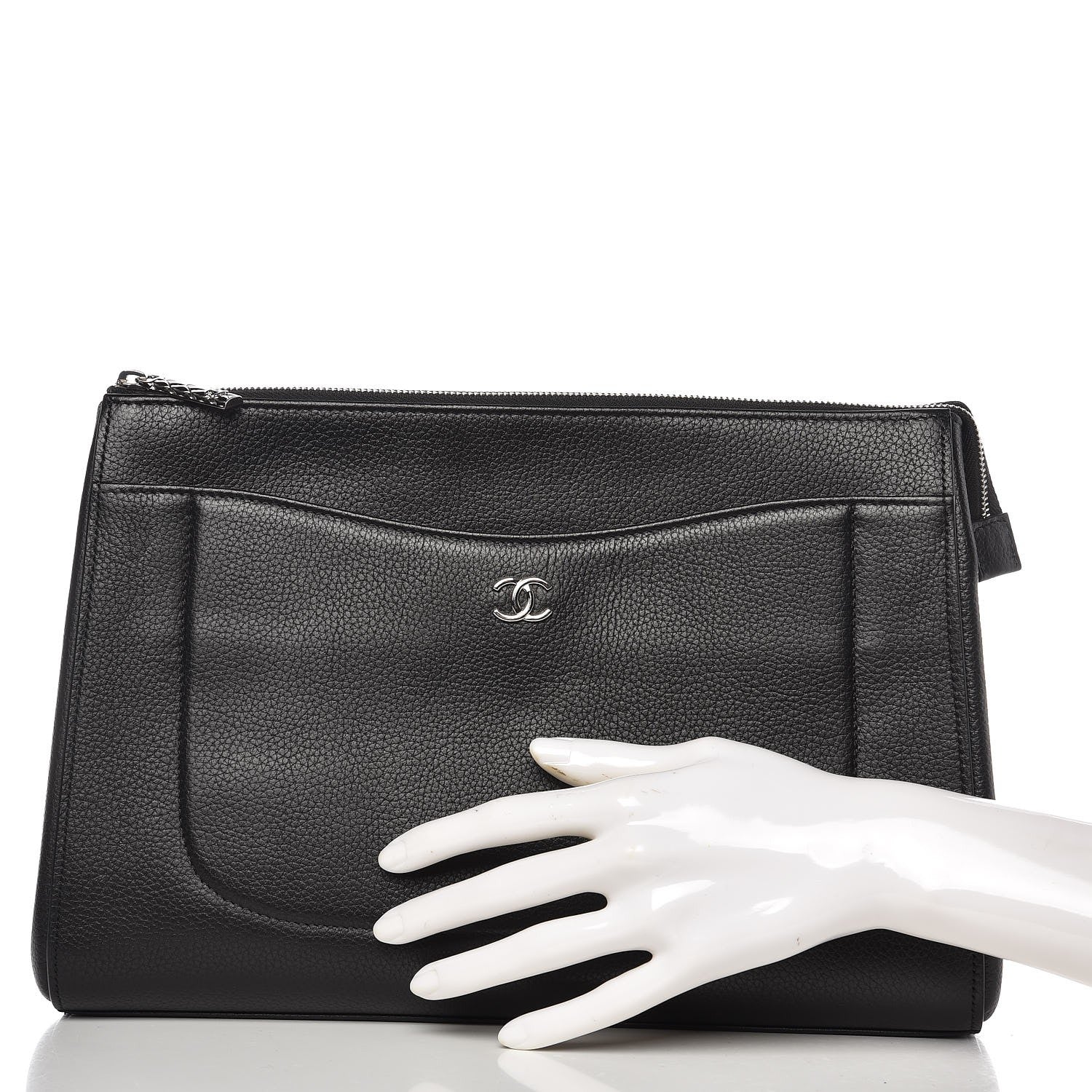 Chanel Grained Calfskin Large Neo Executive Cosmetic Case Black 2 of 8