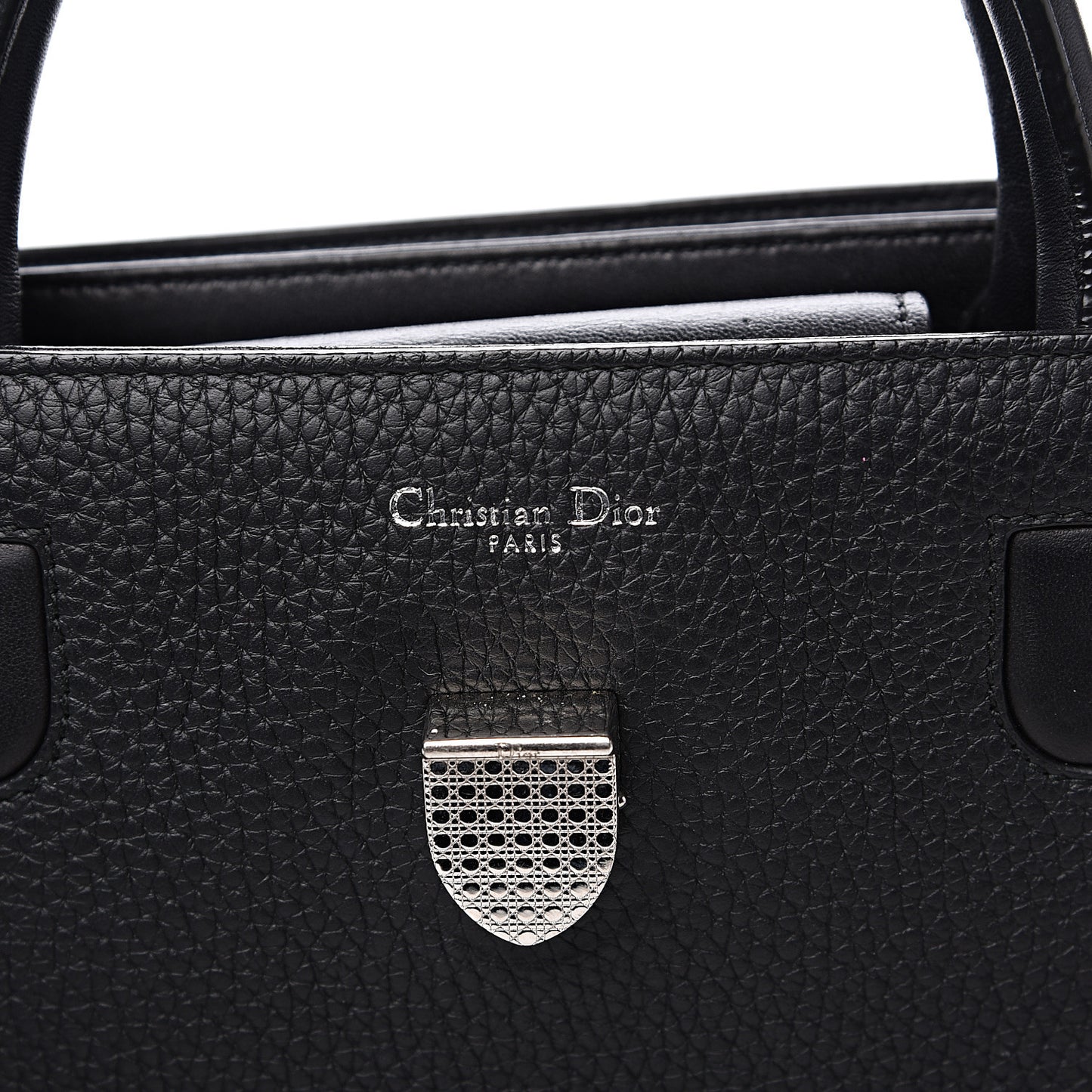 Grained Calfskin Medium Diorever Flap Black
