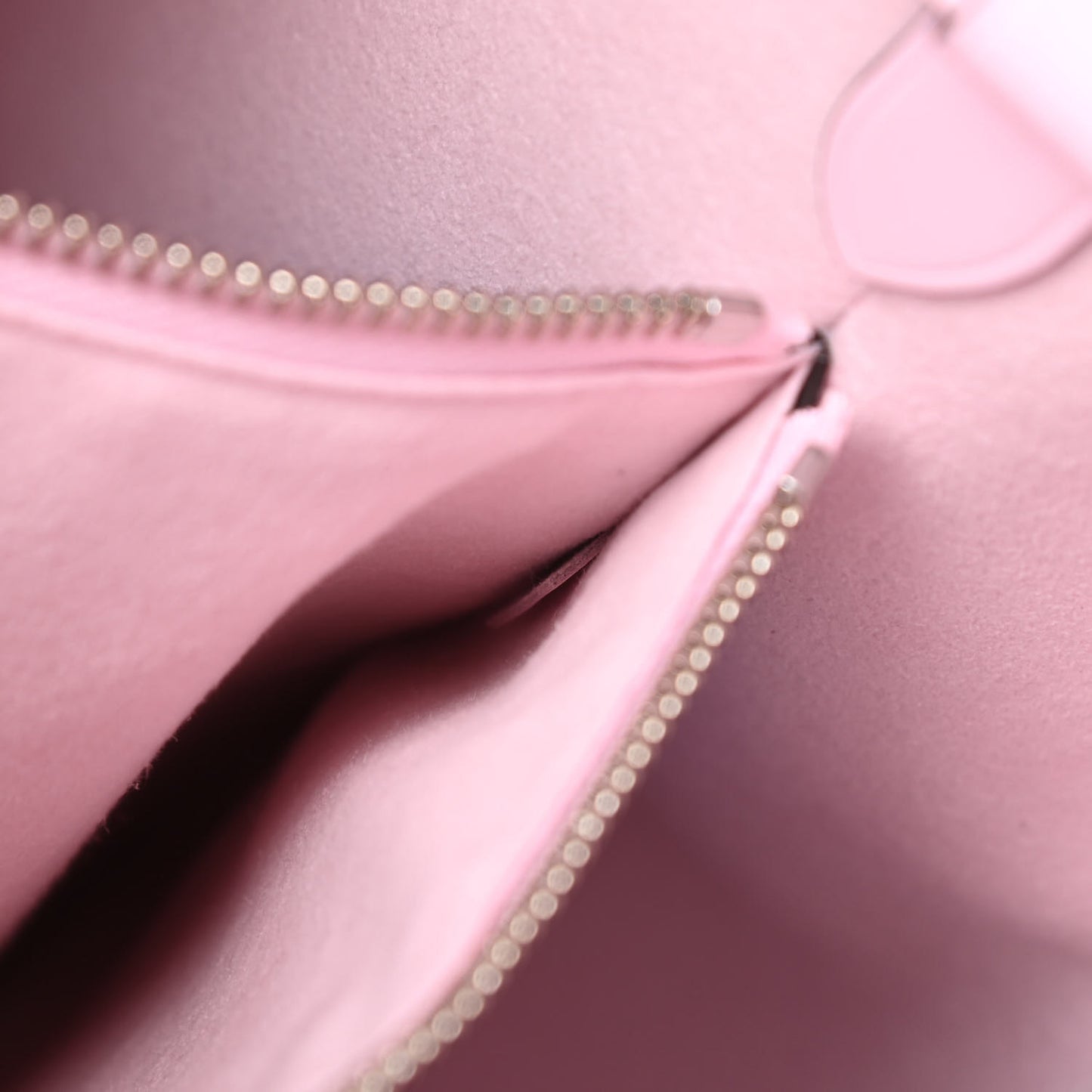 Monogram Escale Neonoe MM Pastel