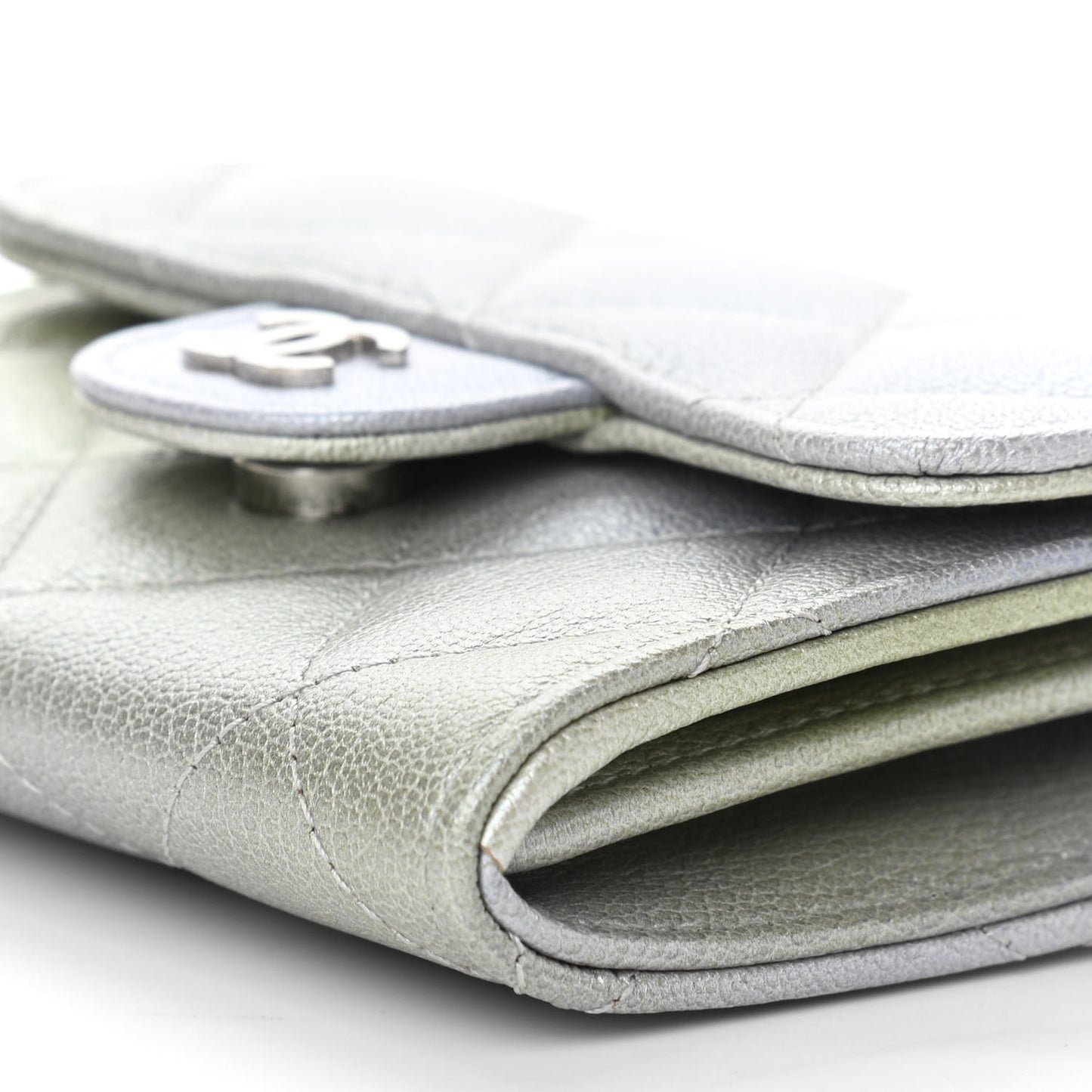 Metallic Goatskin Quilted Ombre Classic Clutch With Chain