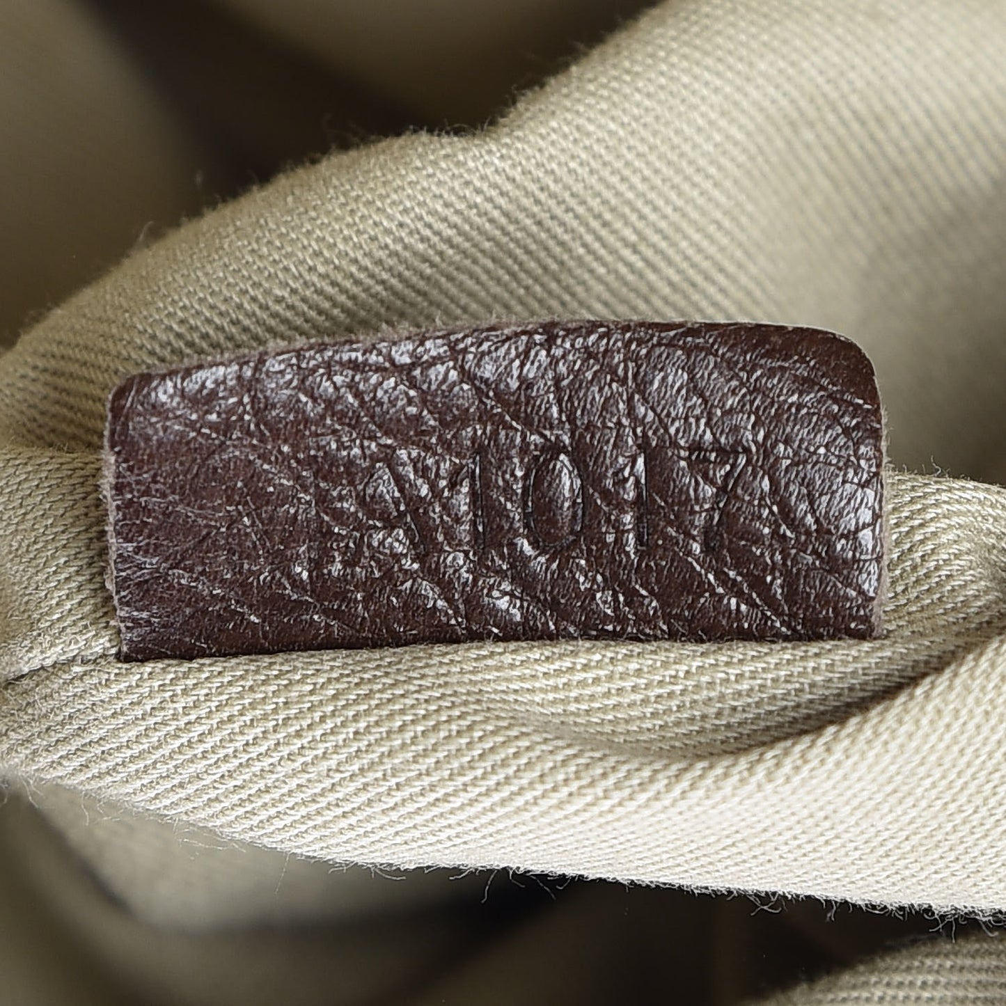 Calfskin Large Nightingale Dark Brown