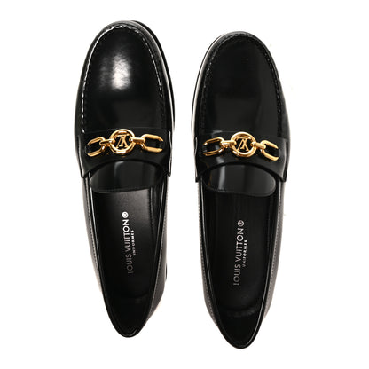Louis Vuitton Glazed Calfskin Chess Flat Loafers 39 Black 2 of 9