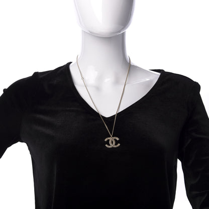 Chanel CC Pendant Necklace Gold 2 of 6