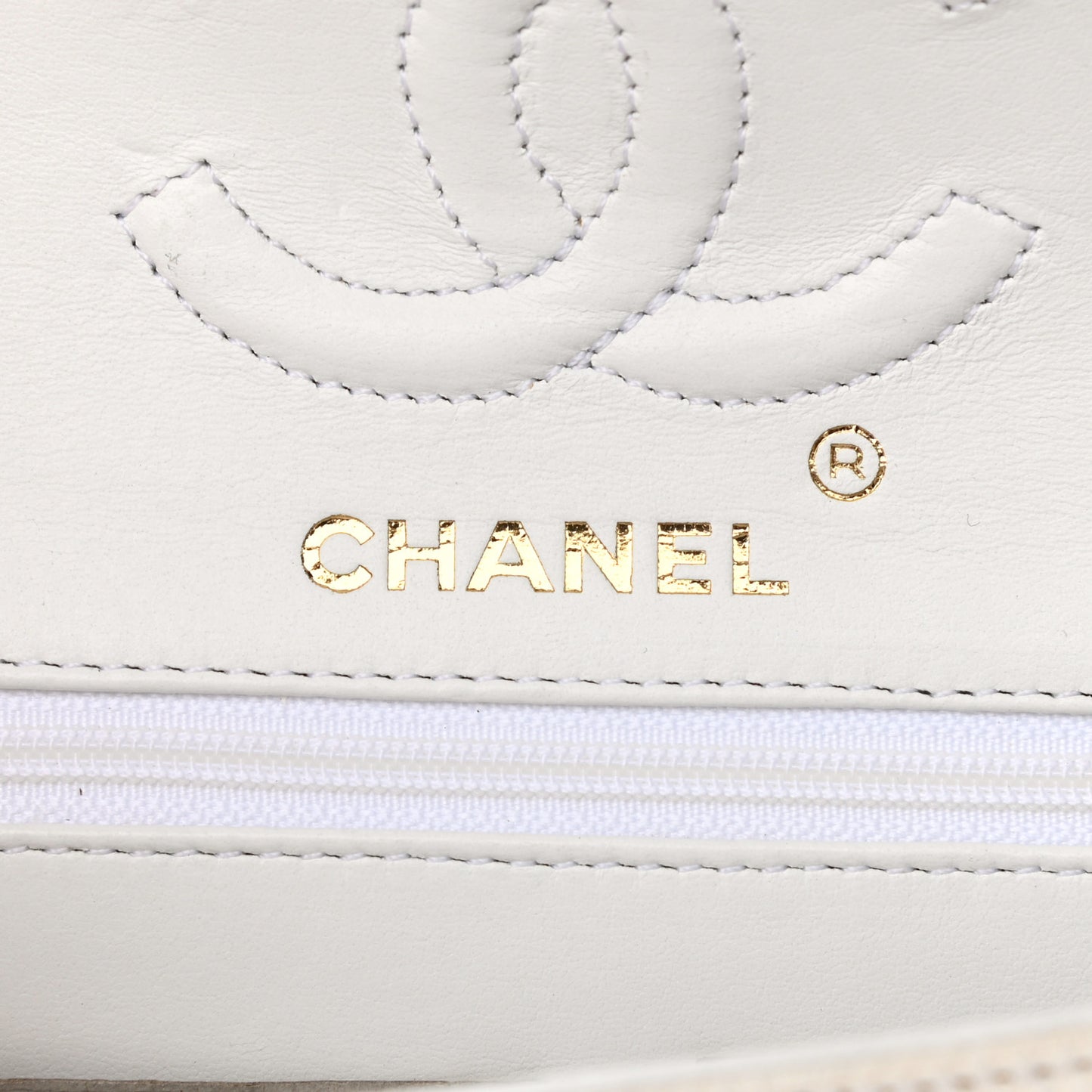 Lizard Small Double Flap White