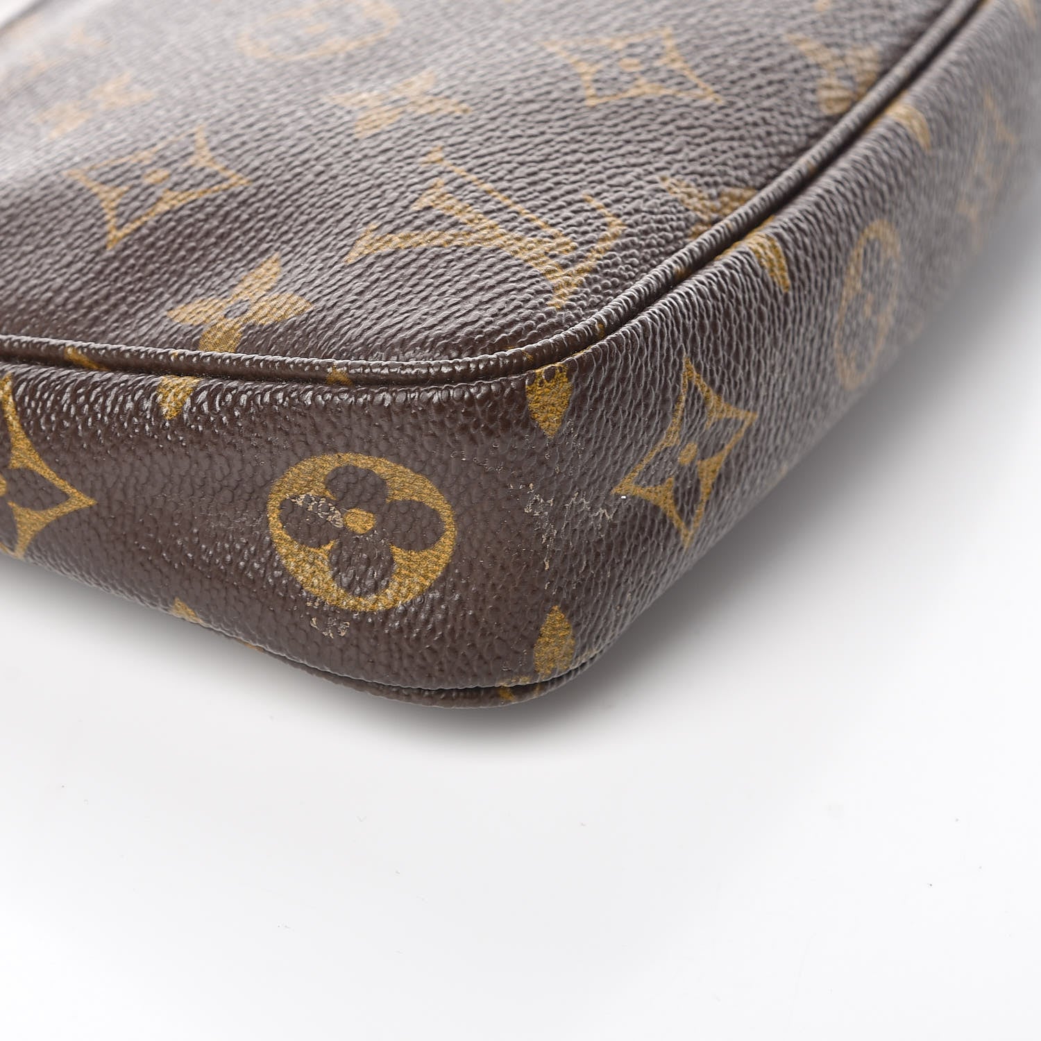 Louis Vuitton Monogram Pochette Accessories 13 of 15