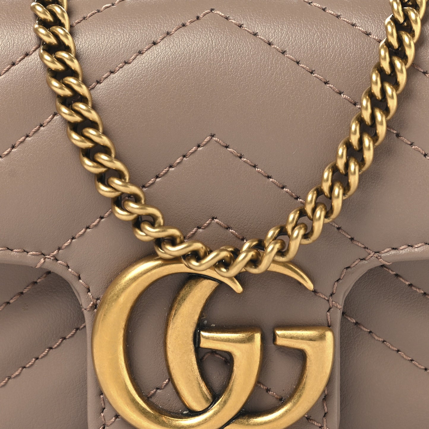 Calfskin Matelasse Super Mini GG Marmont Shoulder Bag Porcelain Rose