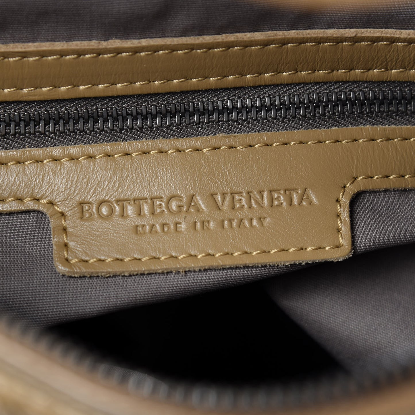 Nappa Intrecciato Hobo Camel