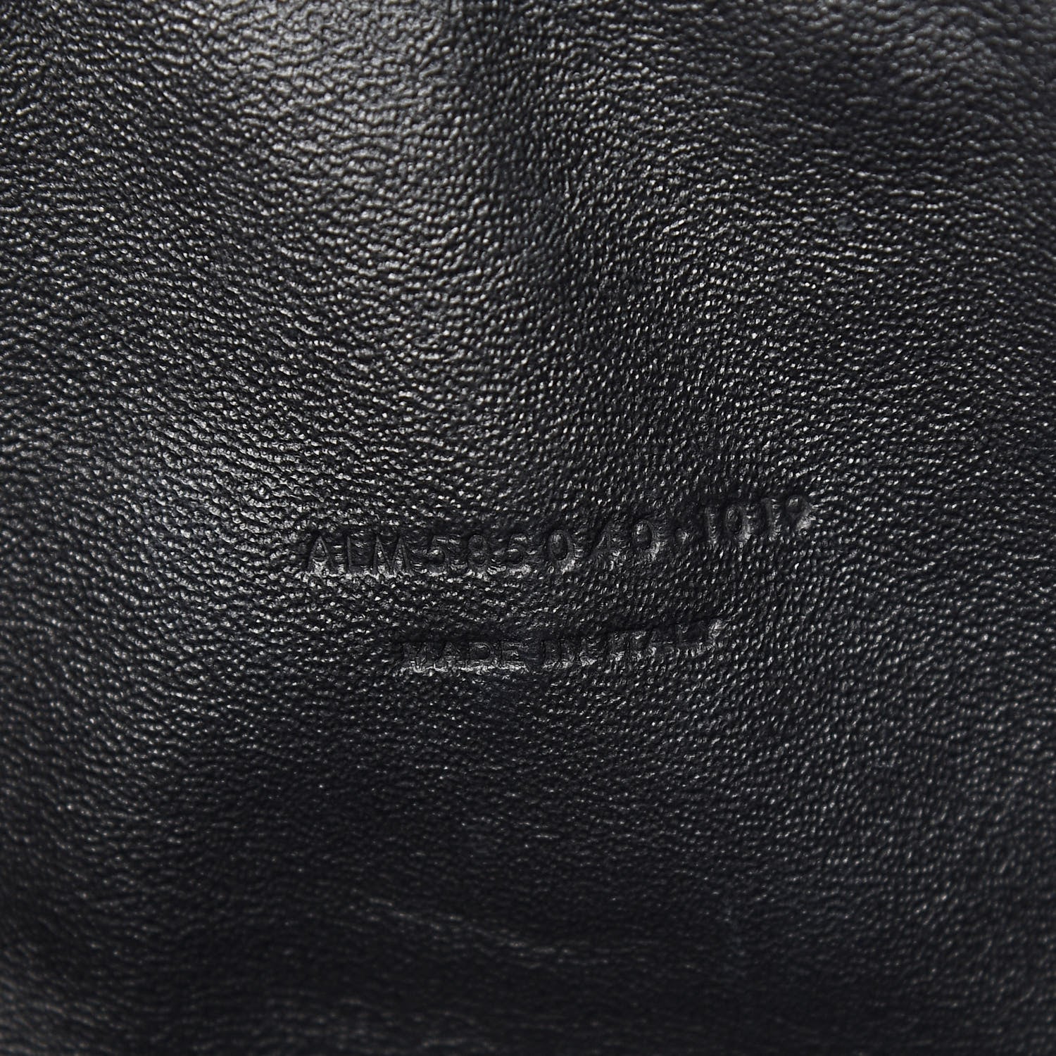 Saint Laurent Grain De Poudre Matelasse Monogram Mini Lou Camera Bag Black 7 of 11