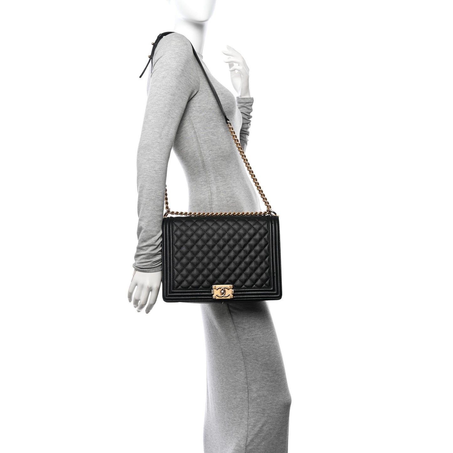 Caviar Quilted Large Boy Flap Black