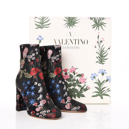Valentino Garavani Brocade Camugarden Embroidered Short Boots 35 Nero Black 9 of 9