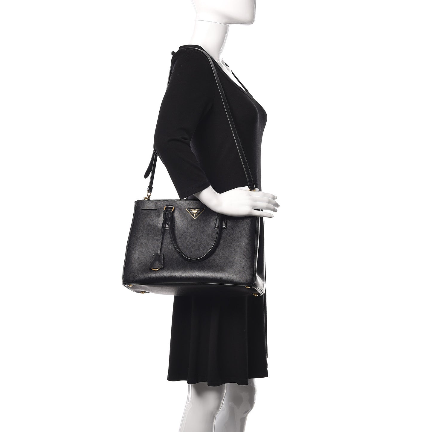 Saffiano Medium Galleria Double Zip Tote Black