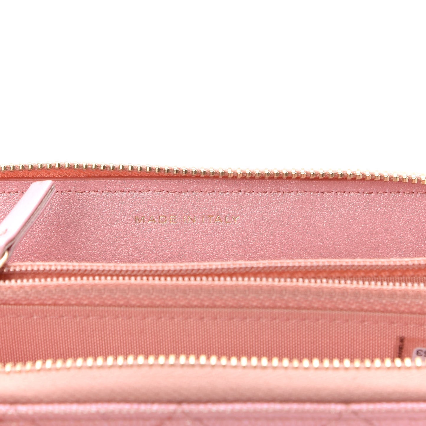 Iridescent Caviar Quilted Medium Zip Around Wallet Pink