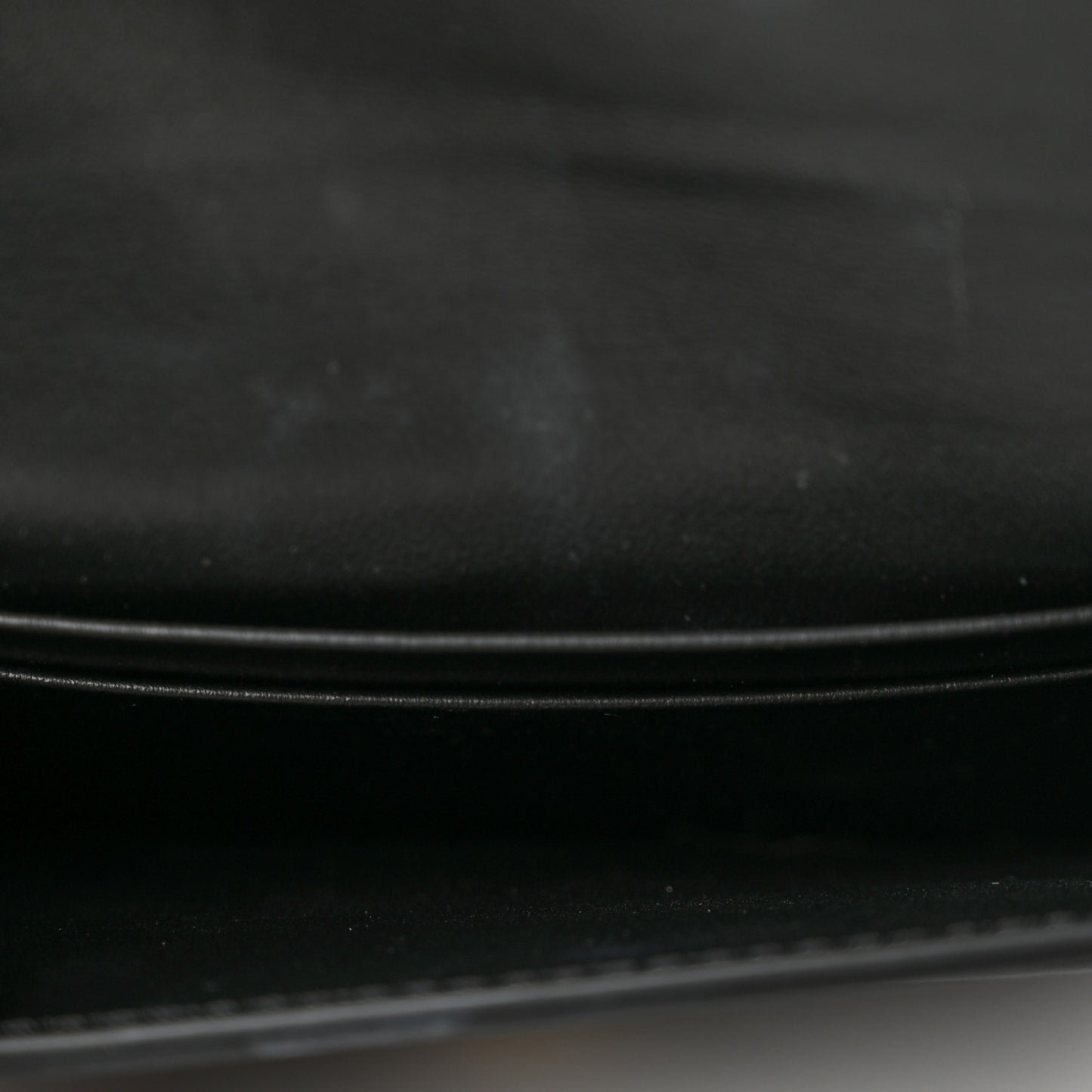 Shiny Calfskin Triomphe Card Holder Black