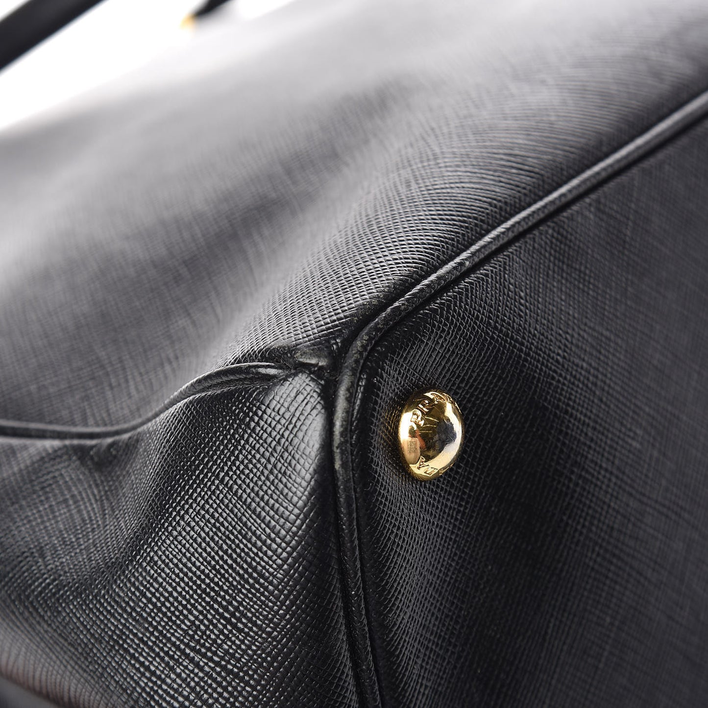 Saffiano Lux Extra Large Galleria Double Zip Tote Black