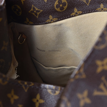Louis Vuitton Monogram Artsy GM 8 of 15