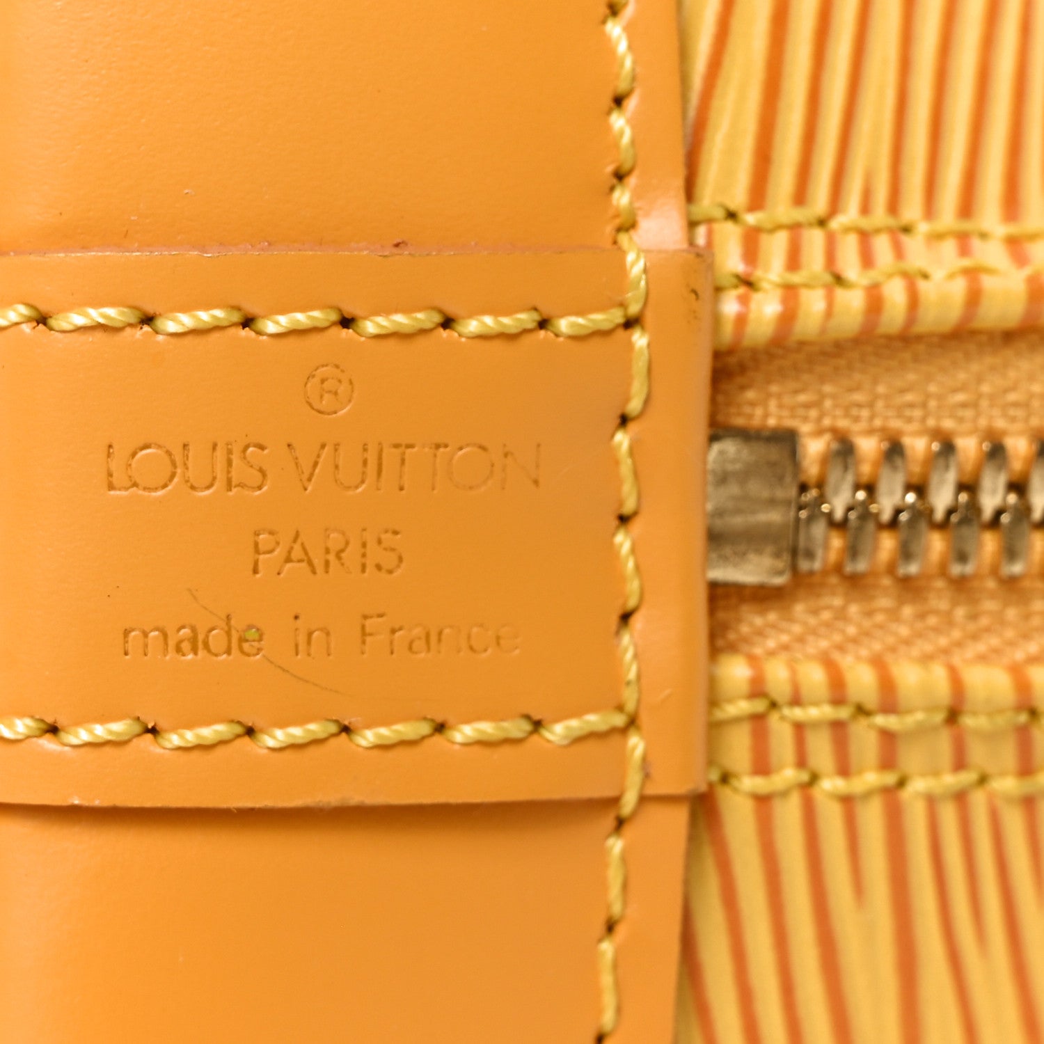 Louis Vuitton Epi Alma PM Tassil 6 of 9
