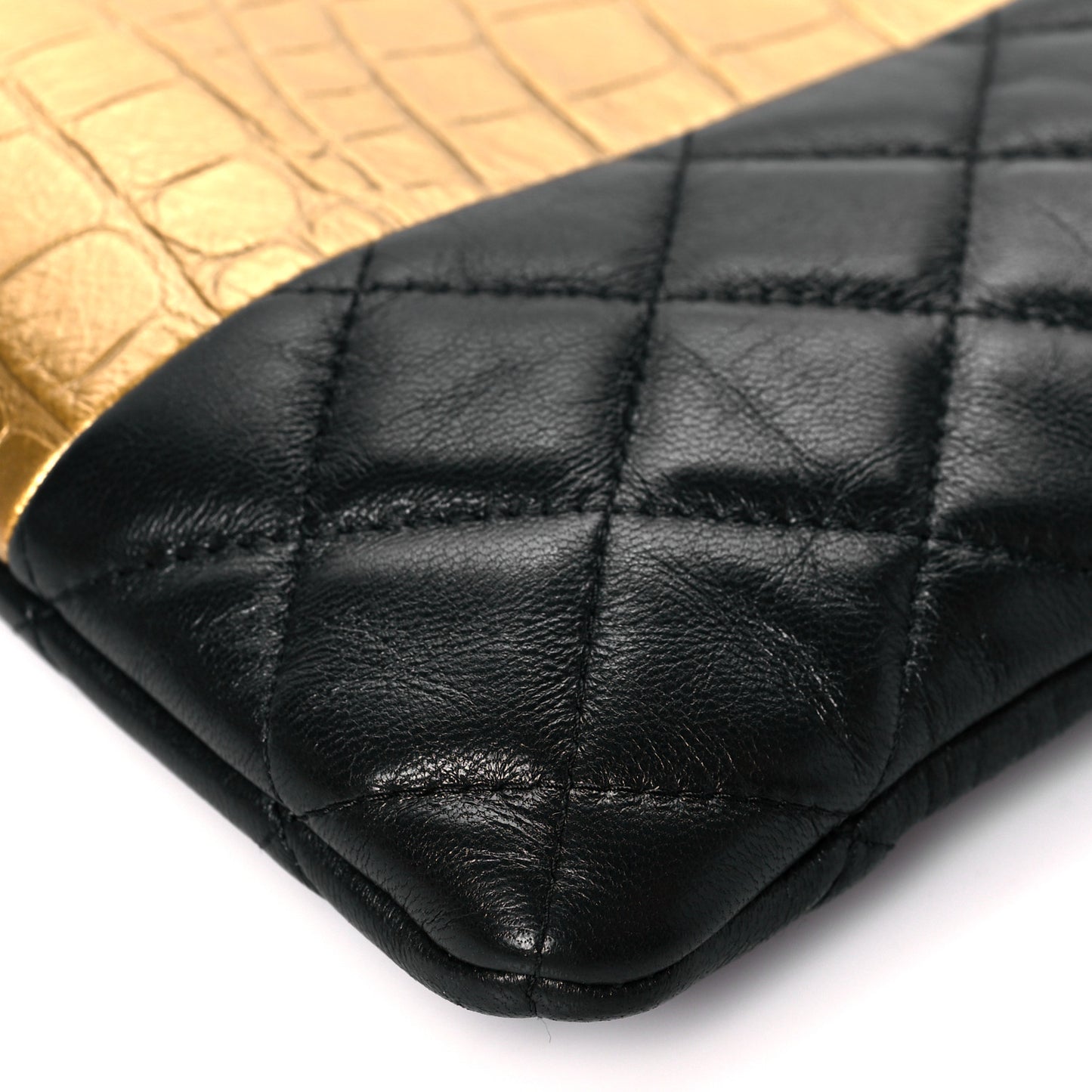 Lambskin Metallic Calfskin Quilted Crocodile Embossed Clutch 2.55 Reissue Cosmetic Case Gold