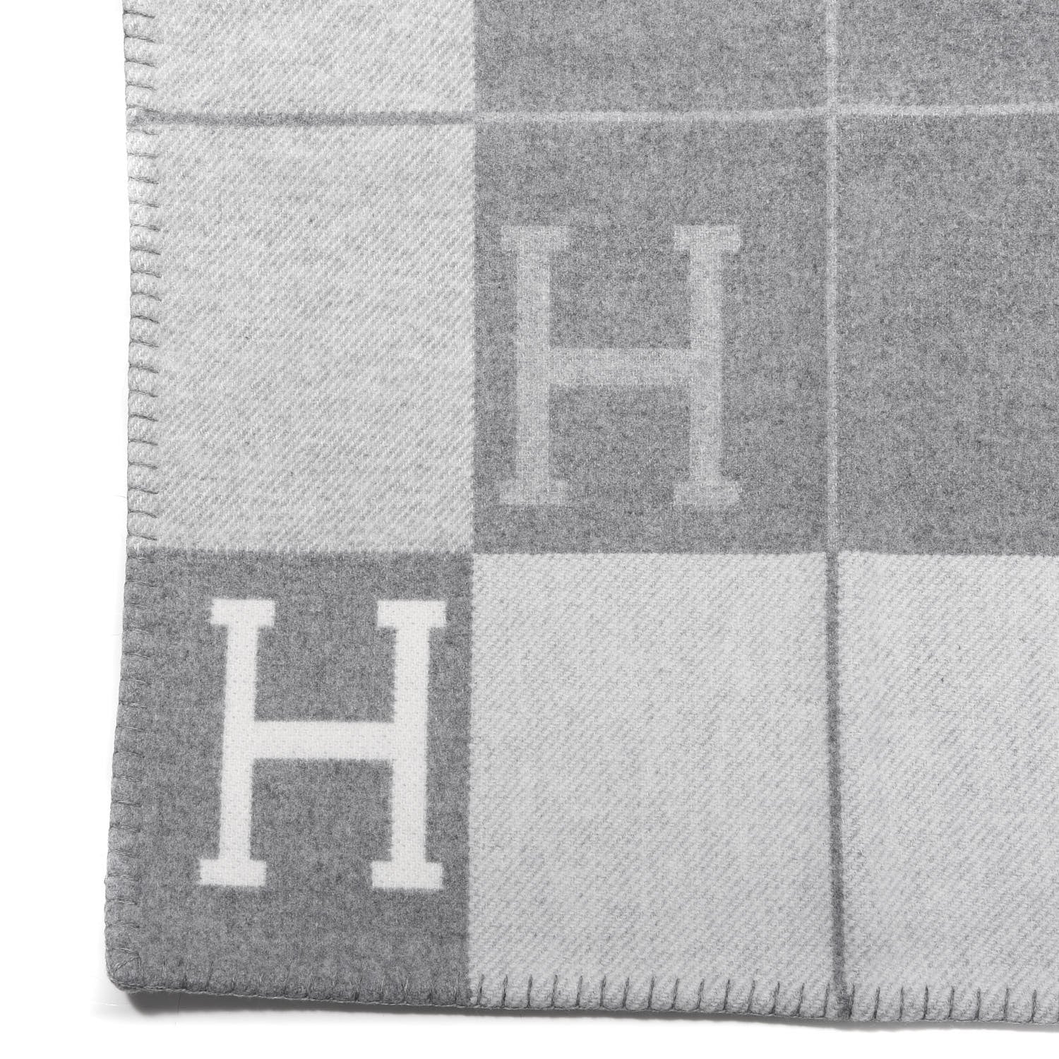 Hermes Wool Cashmere Avalon III Blanket Ecru Gris Clair 5 of 5