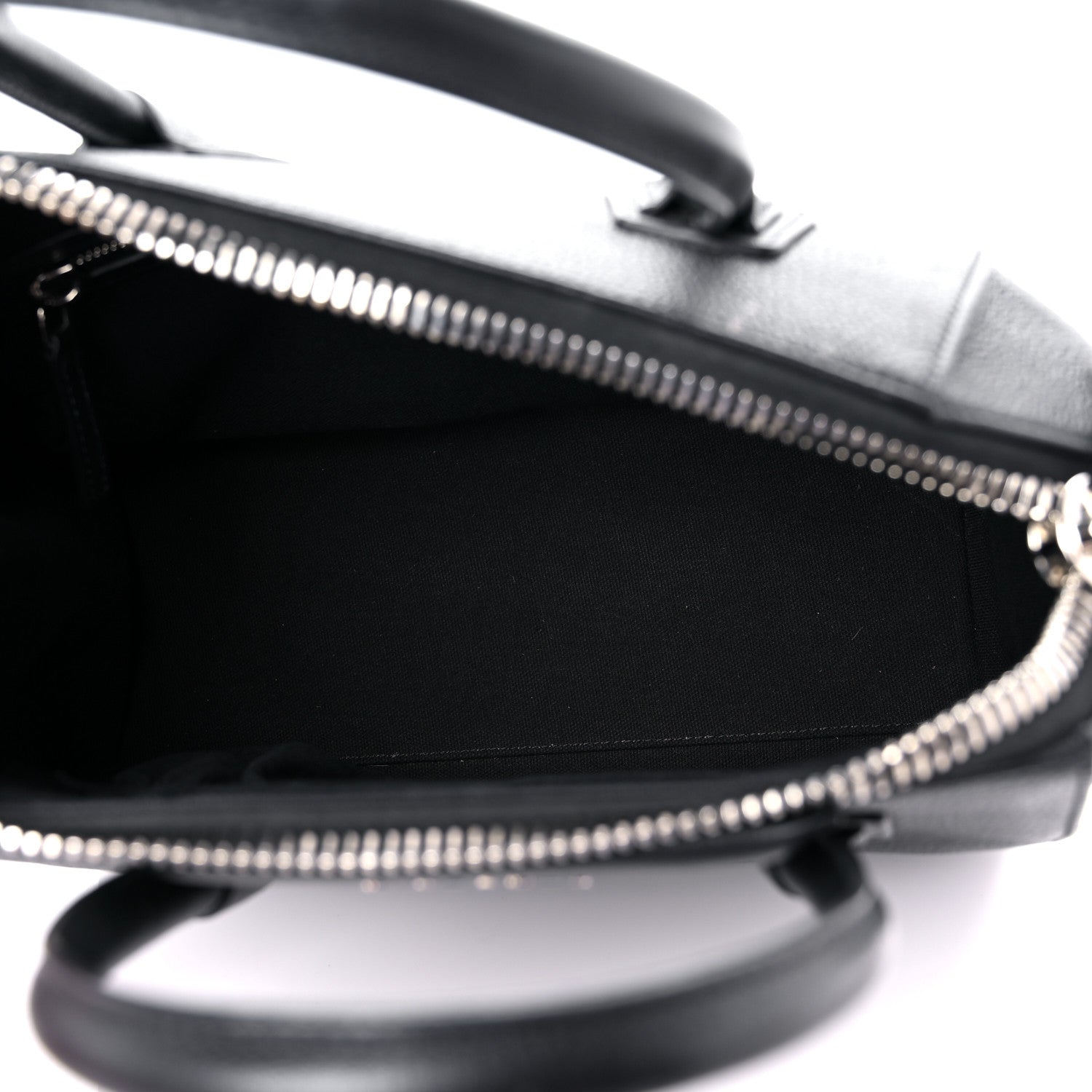 Givenchy Sugar Goatskin Small Antigona Black 5 of 17