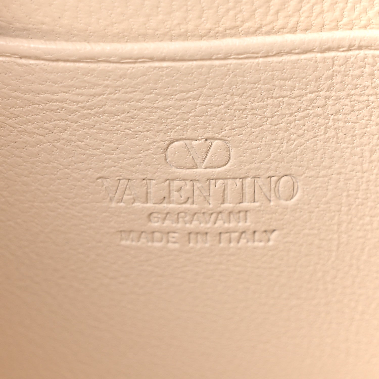 Valentino Garavani Pebbled Calfskin Rockstud Mini Crossbody Chain Bag White 6 of 9