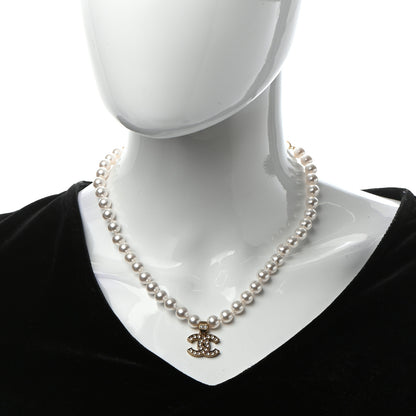 Chanel Pearl Crystal CC Short Necklace Gold 2 of 6