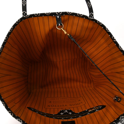 Louis Vuitton Monogram Giant Jungle Neverfull MM Black 6 of 15